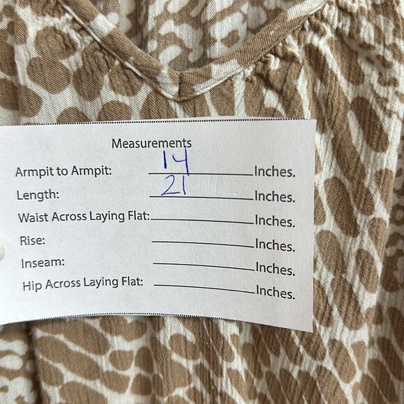 Express V-Neck Tulip Sleeve Blouse Elastic at Waistline Sz Small Snake print - Picture 9 of 9